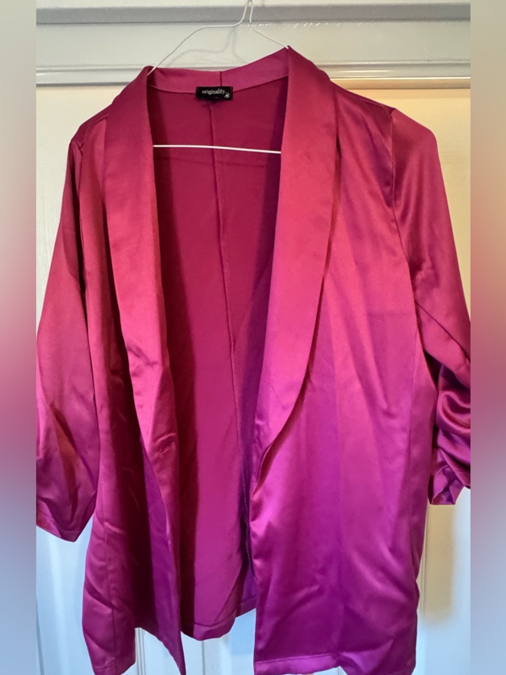 SHEIN Satin Open-Front Robe Jacket in Magenta Pink